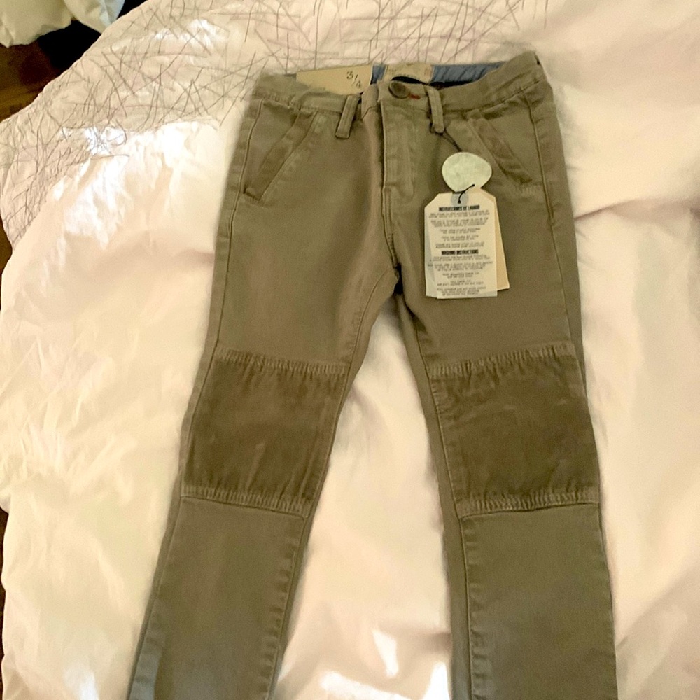 Dressy cargo style chino
